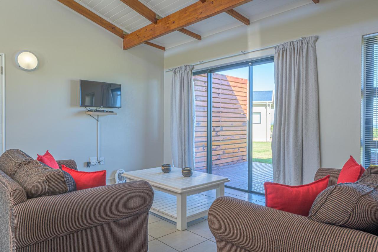 Fynbos Golf And Country Estate 호텔 Eersterivierstrand 외부 사진