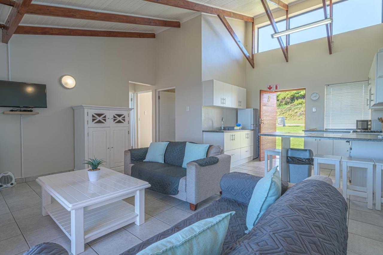 Fynbos Golf And Country Estate 호텔 Eersterivierstrand 외부 사진